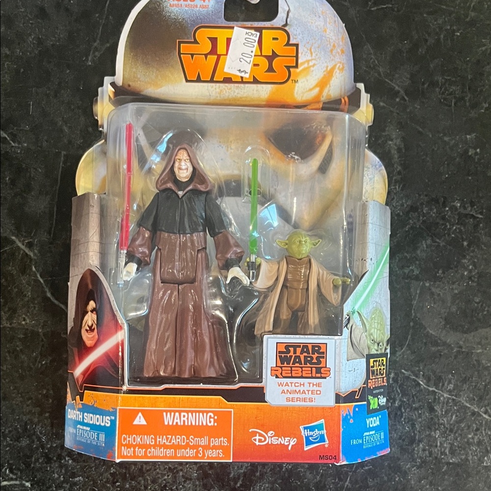 Star Wars Rebels Darth Sidious and Yoda Figures - Brown and Green